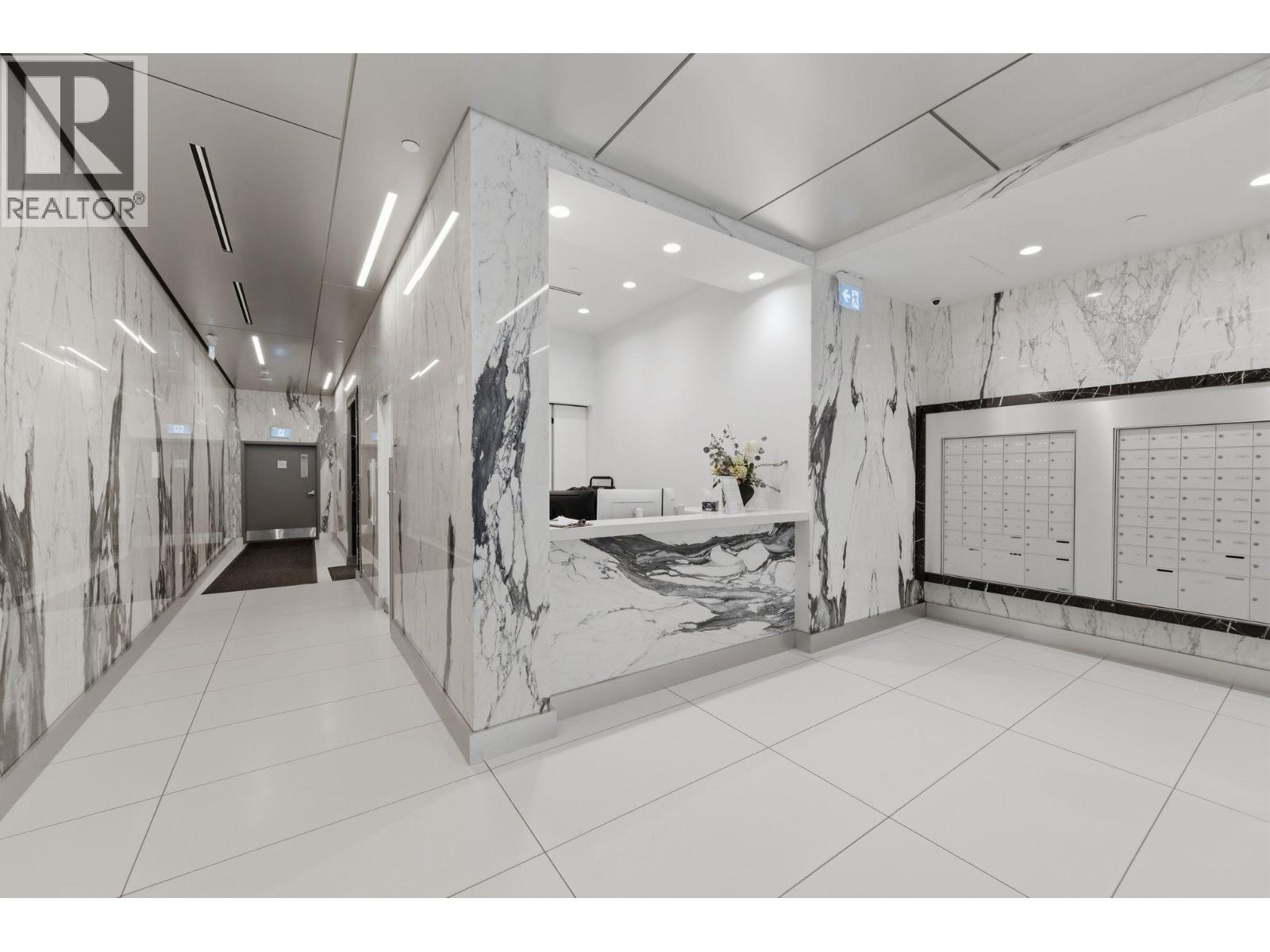 1909 1111 Richards Street, Vancouver, British Columbia  V6B 0S3 - Photo 2 - R3101481