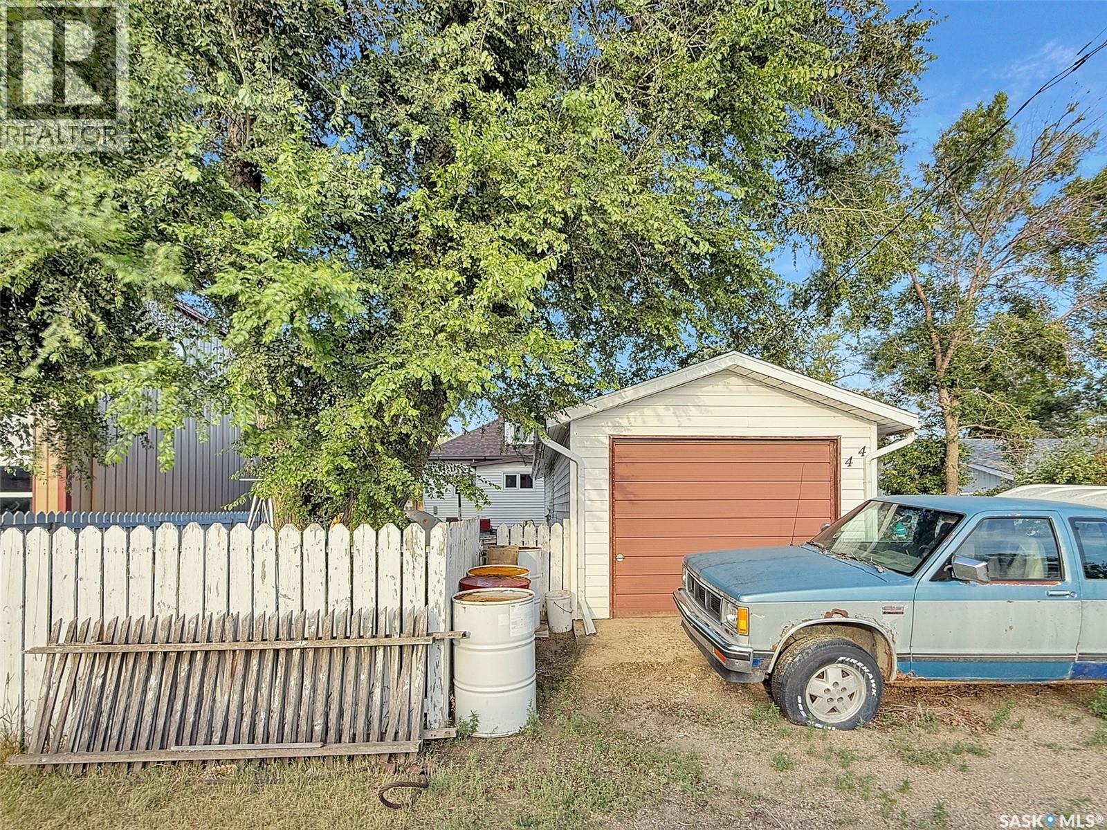 44 5th Avenue Ne, Swift Current, Saskatchewan  S9H 2K7 - Photo 16 - SK030871