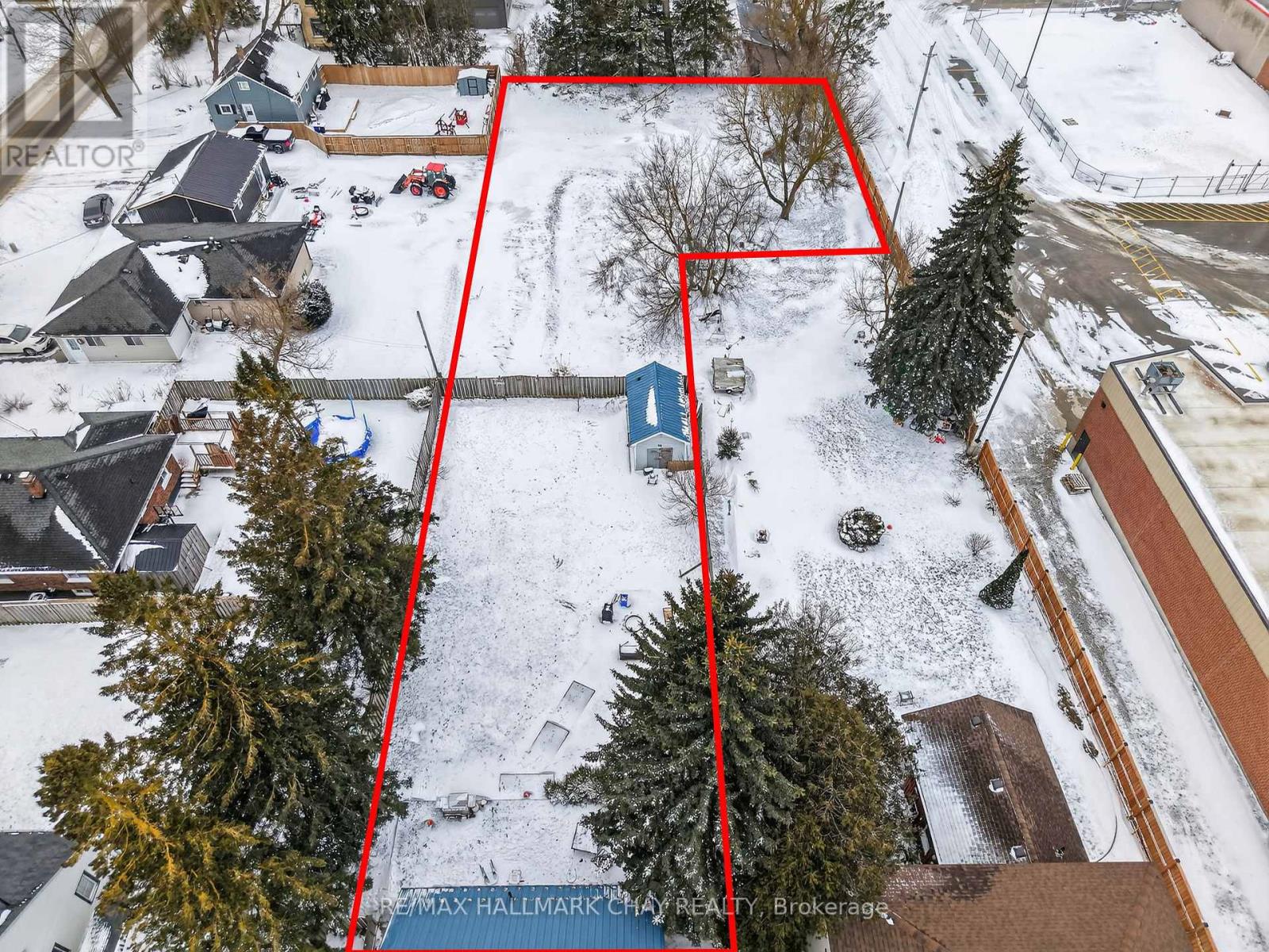 415 Main Street N, Wellington North, Ontario  N0G 2L1 - Photo 8 - X12900930