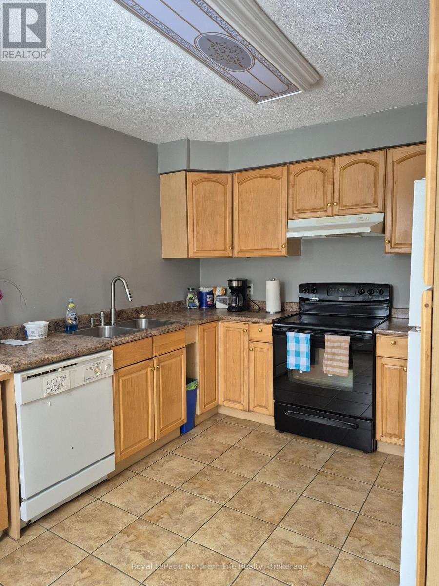 26 Arbutus Trail, Mattawan, Ontario  P0H 1V0 - Photo 12 - X12900696