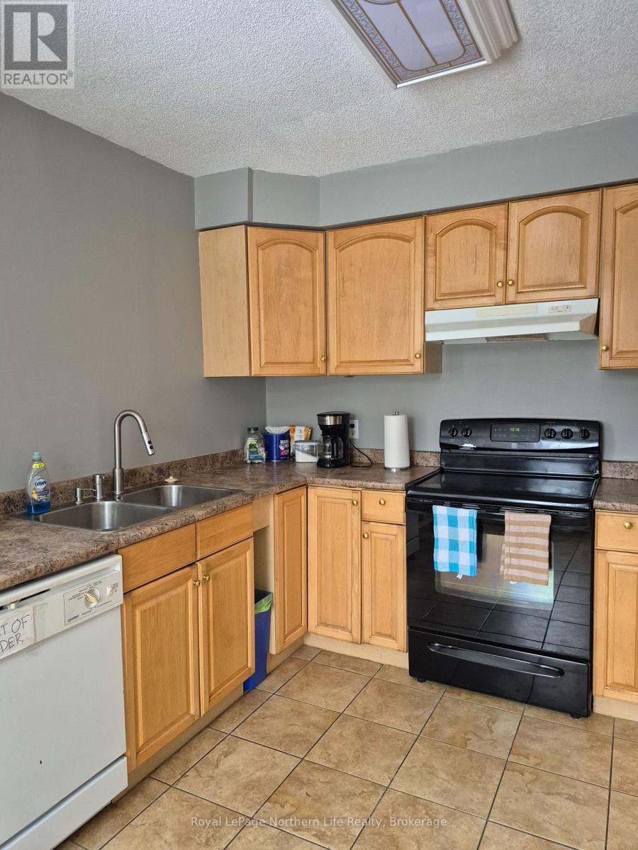 26 Arbutus Trail, Mattawan, Ontario  P0H 1V0 - Photo 24 - X12900696