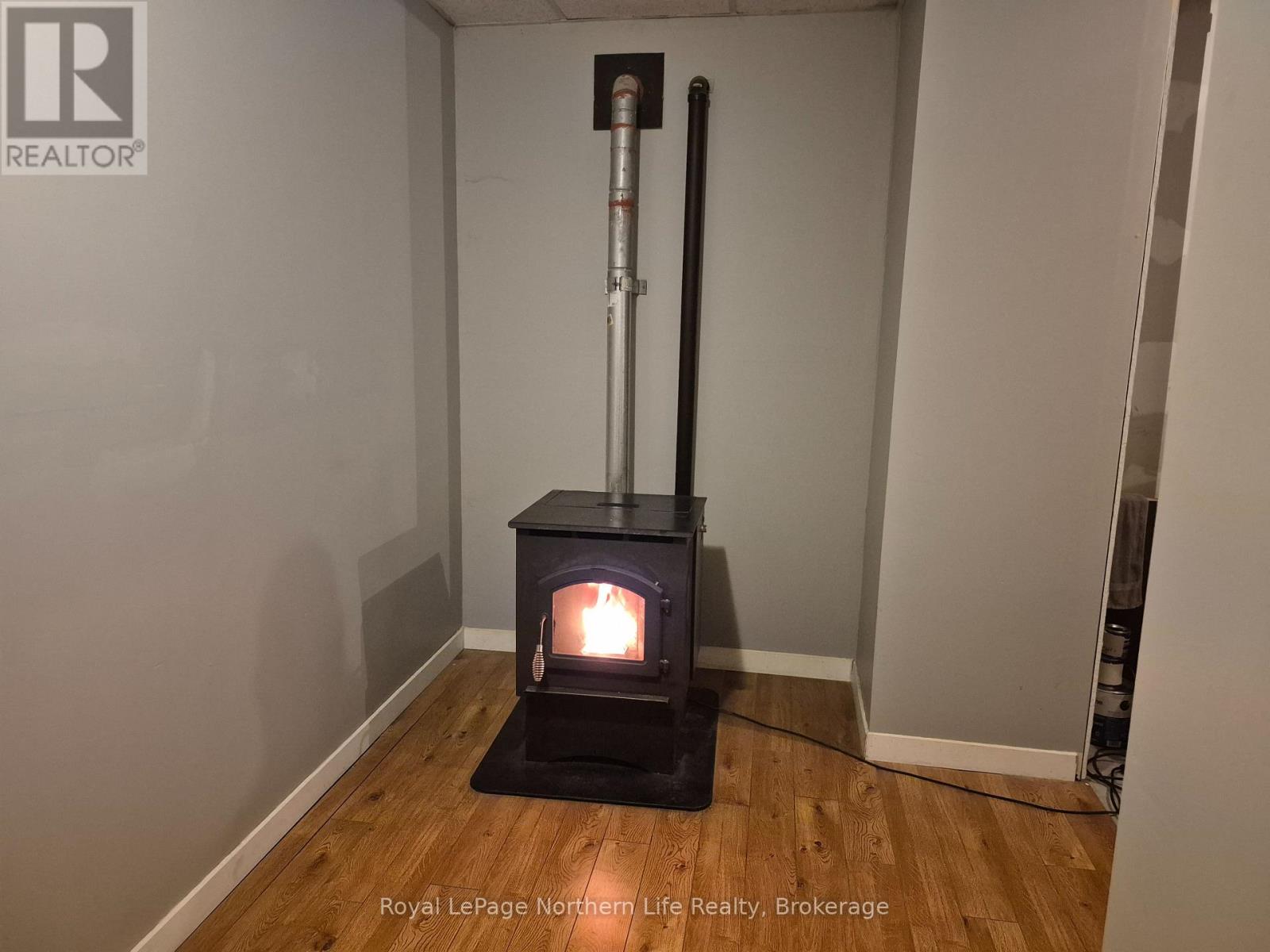 26 Arbutus Trail, Mattawan, Ontario  P0H 1V0 - Photo 8 - X12900696