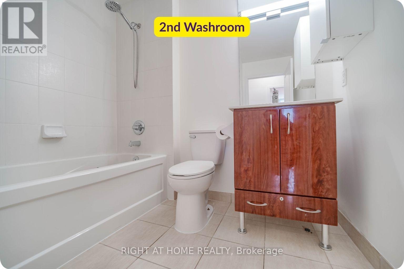 Ph201 - 5791 Yonge Street, Toronto, Ontario  M2M 0A8 - Photo 18 - C12896608