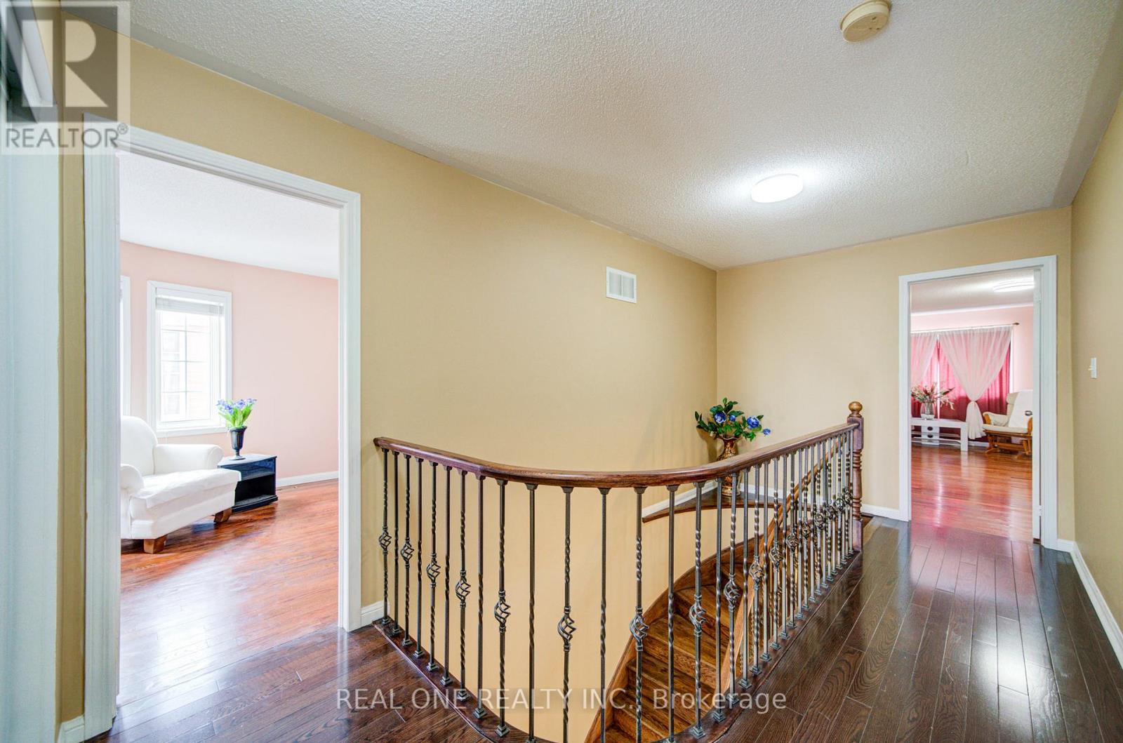 3696 Waterfall Crescent, Mississauga, Ontario  L5N 8G8 - Photo 27 - W12900208