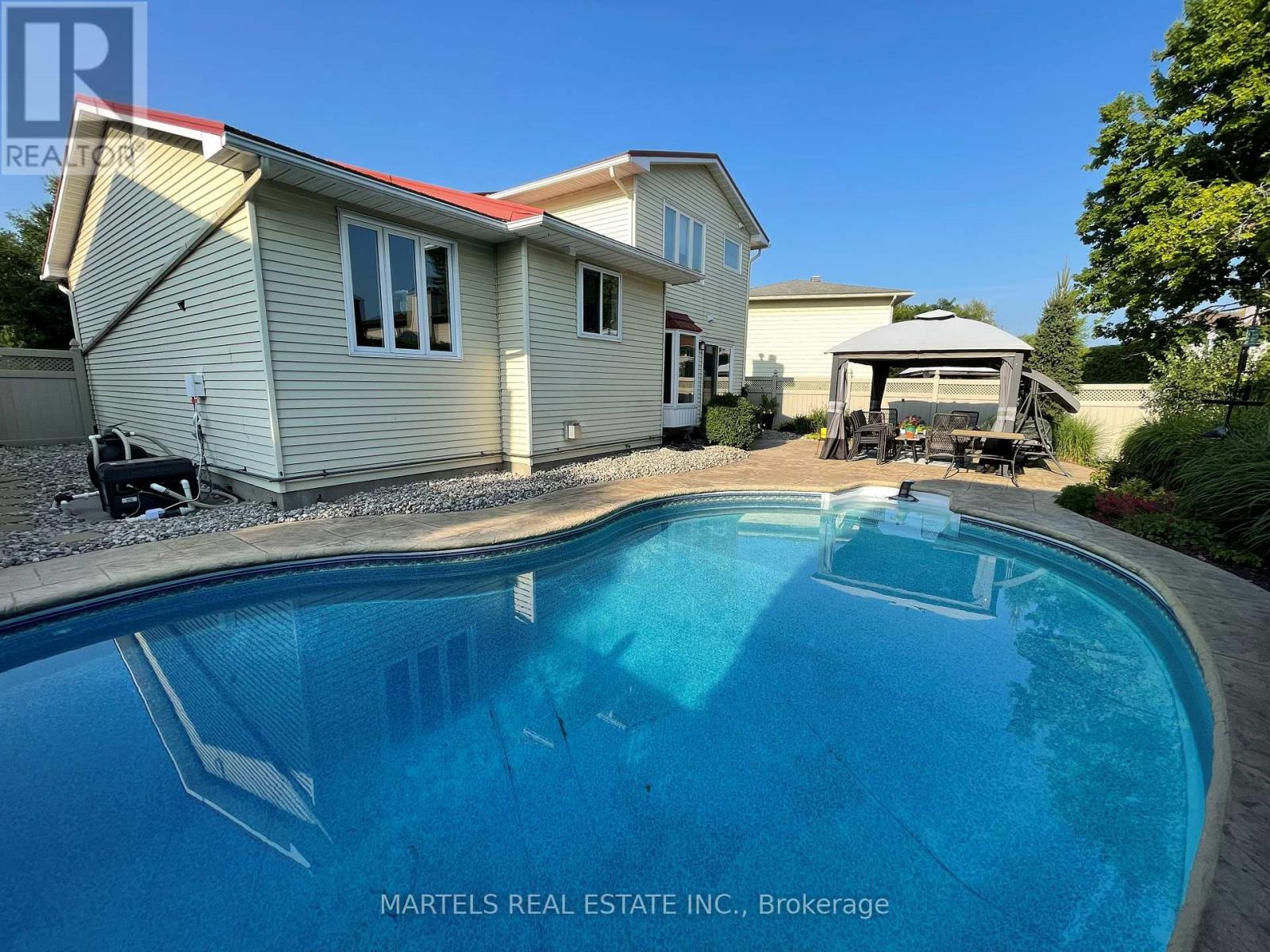 1149 Beaujolais Crescent, Ottawa, Ontario  K1C 2H5 - Photo 22 - X12900896