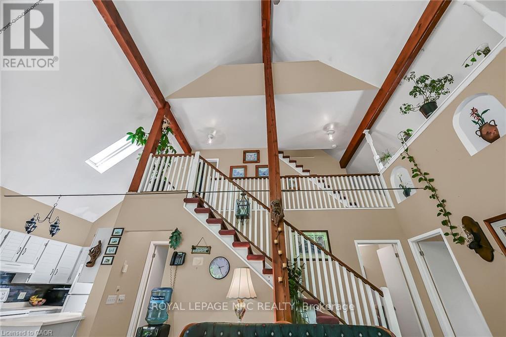 35 Little Road, Haldimand, Ontario  N0A 1E0 - Photo 10 - X12799222