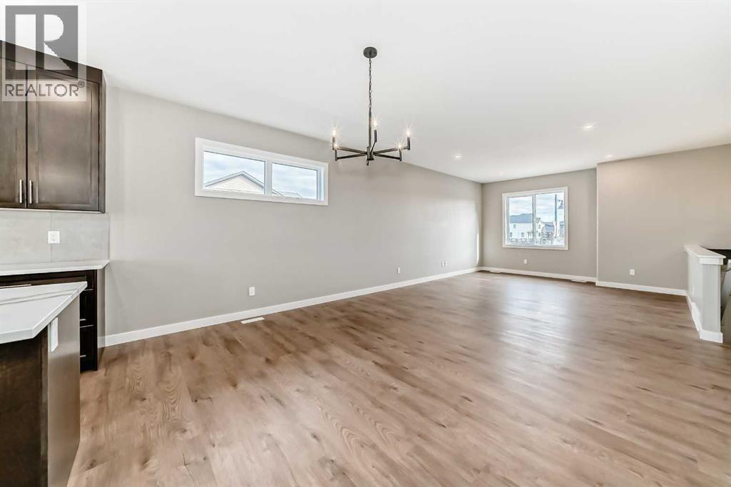 18 Tagish Avenue, Red Deer, Alberta  T4P 0Y7 - Photo 6 - A2268021