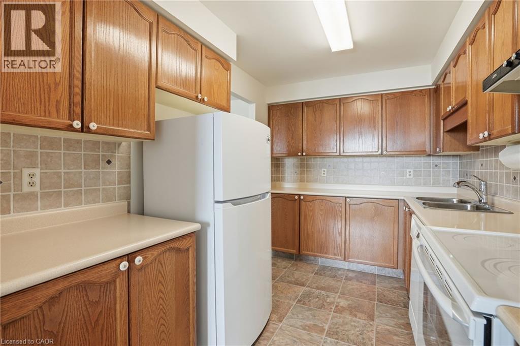 9 Bonheur Court Unit# 808, Brantford, Ontario  N3P 1Z5 - Photo 21 - 40801489