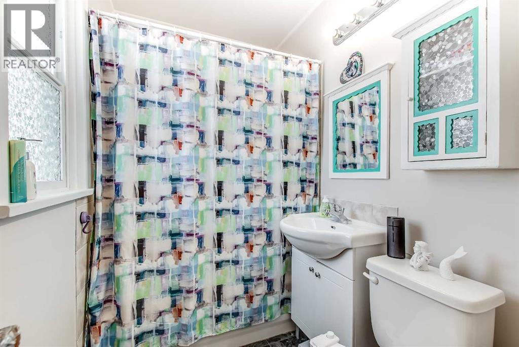 120 11 Street Sw, Medicine Hat, Alberta  T1A 4S3 - Photo 11 - A2293480