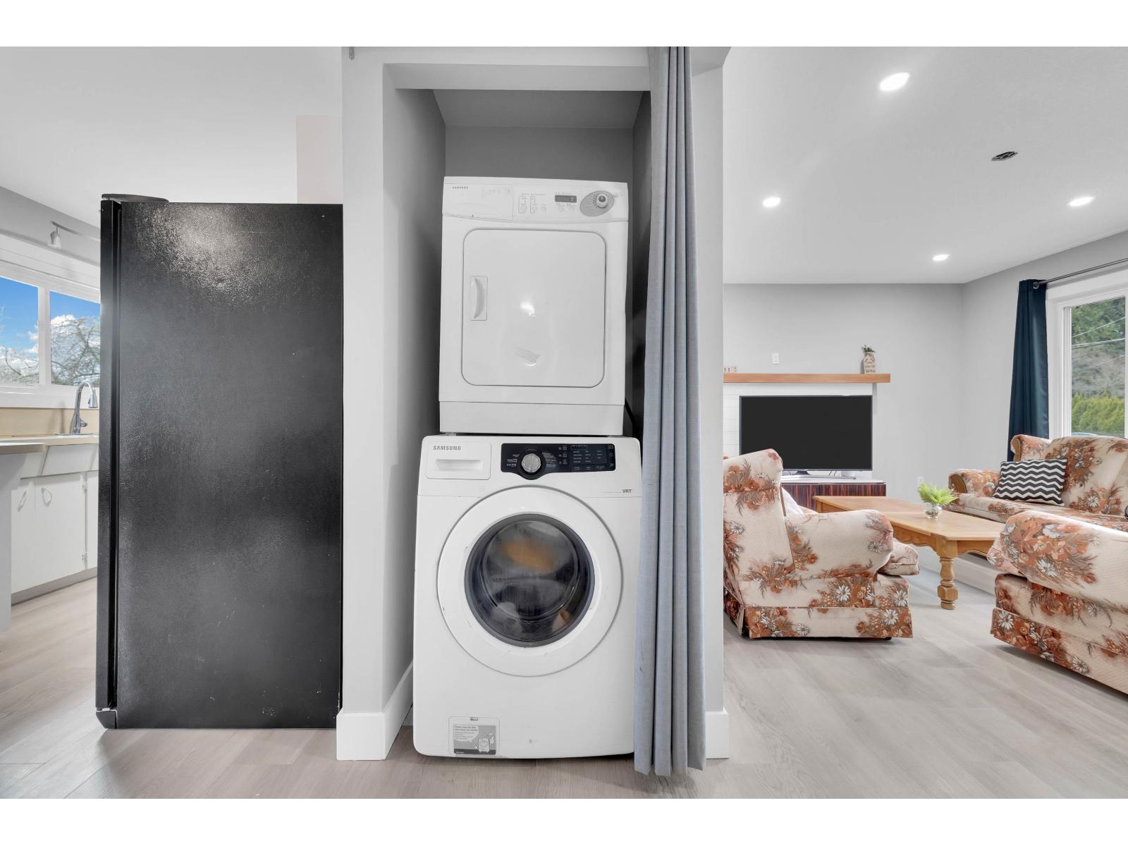 32140 Bueckert Avenue, Mission, British Columbia V2V 1L4 - Photo 12 - R3098406