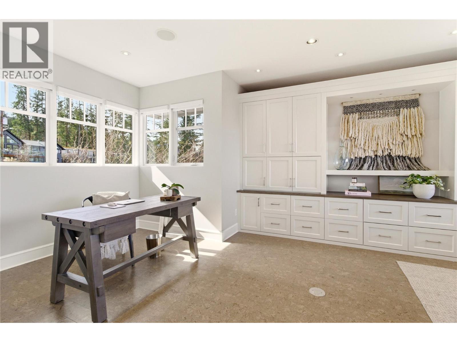 347 Braeloch Road N, Kelowna, British Columbia  V1W 4J2 - Photo 37 - 10379483