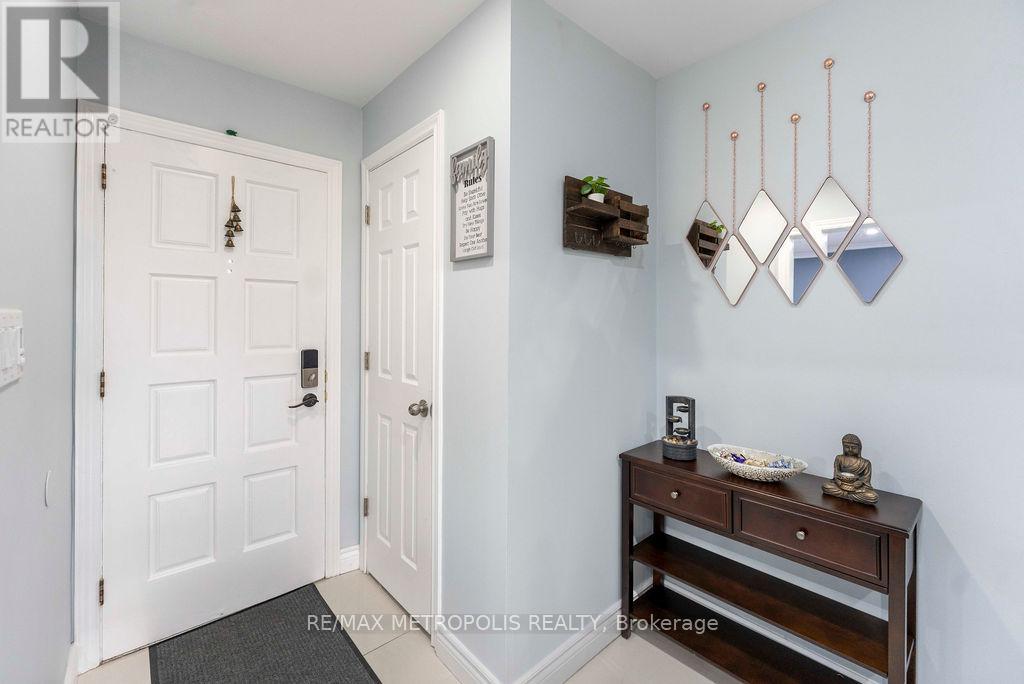 42 Gulliver Crescent, Brampton, Ontario  L6S 1S9 - Photo 33 - W12899544