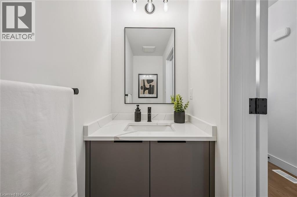 58 Walker Road, Ingersoll, Ontario  N5C 4H3 - Photo 4 - 40813286