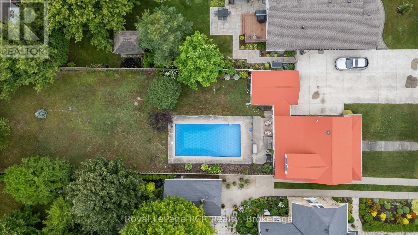 40 Grosvenor Street S, Saugeen Shores, Ontario  N0H 2L0 - Photo 6 - X12901190