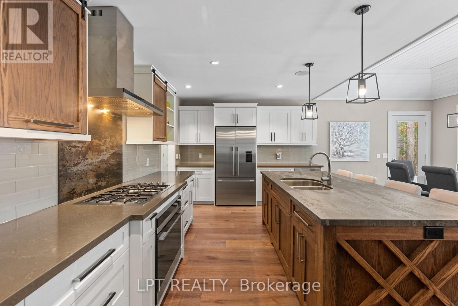 8695 Timberwood Trail, Lambton Shores, Ontario  N0M 1T0 - Photo 14 - X12901086