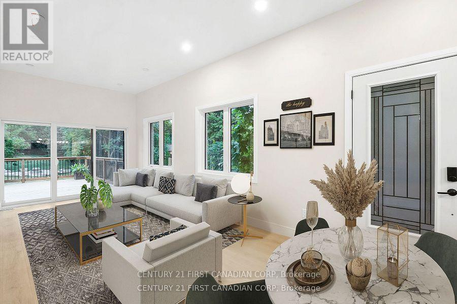 858 William Street, London East, Ontario  N5Y 2S3 - Photo 38 - X12901108