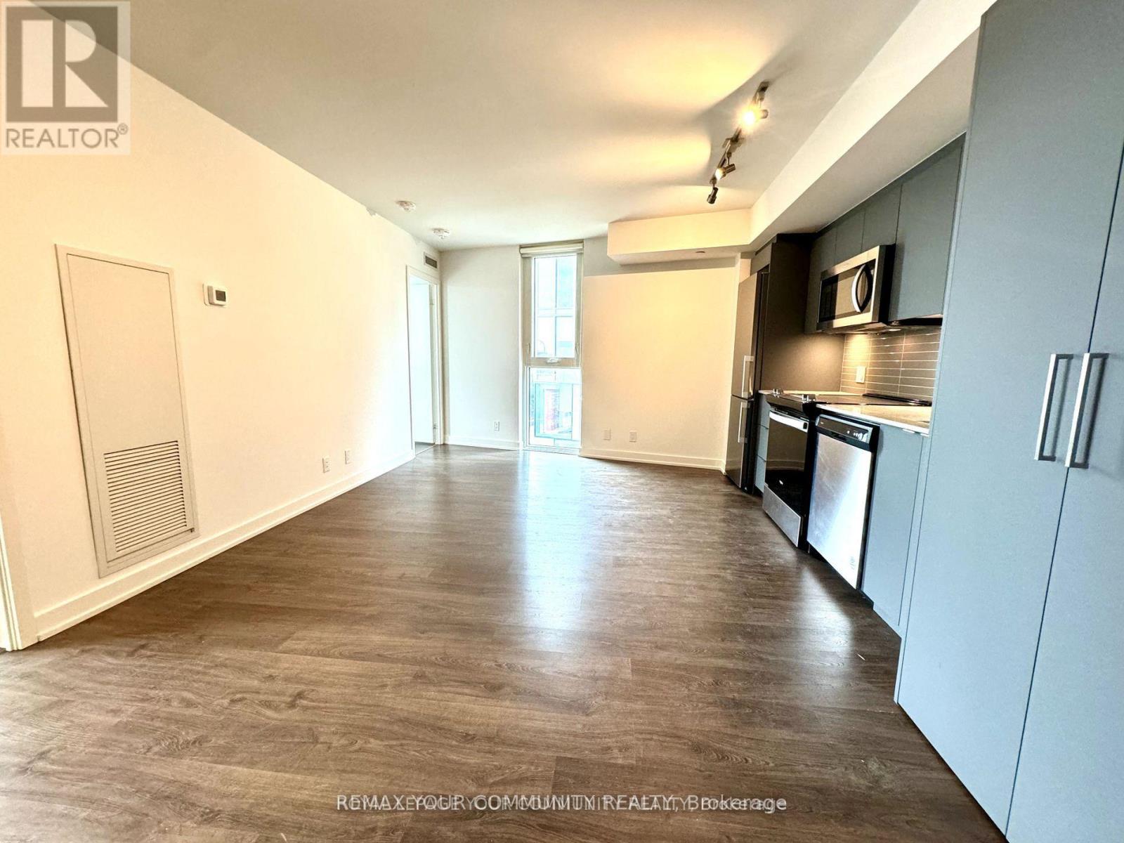 223 - 30 Tretti Way, Toronto, Ontario  M3H 0E3 - Photo 3 - C12901130