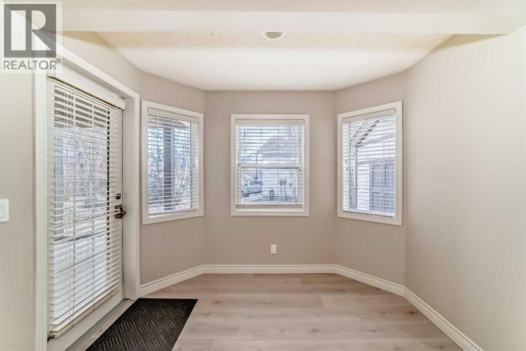 668 Scimitar Bay NW, Calgary, Alberta  T3L 2B2 - Photo 35 - A2292576