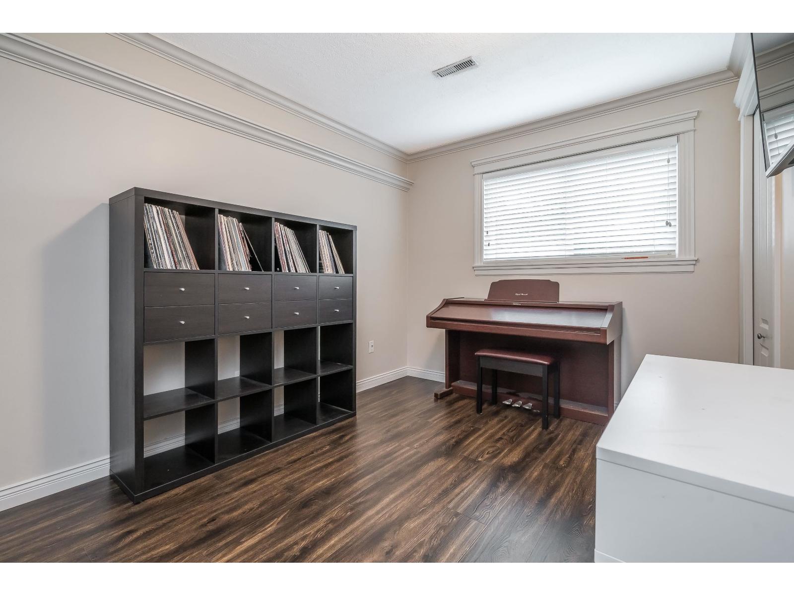 5751 246b Street, Langley, British Columbia  V2Z 1H2 - Photo 28 - R3101266