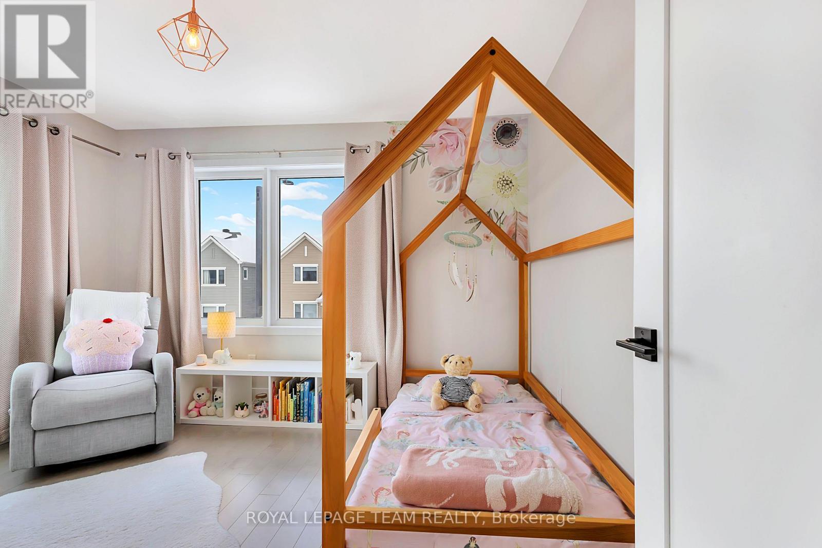 21 Coppermine Street, Ottawa, Ontario  K2J 6P5 - Photo 24 - X12901018