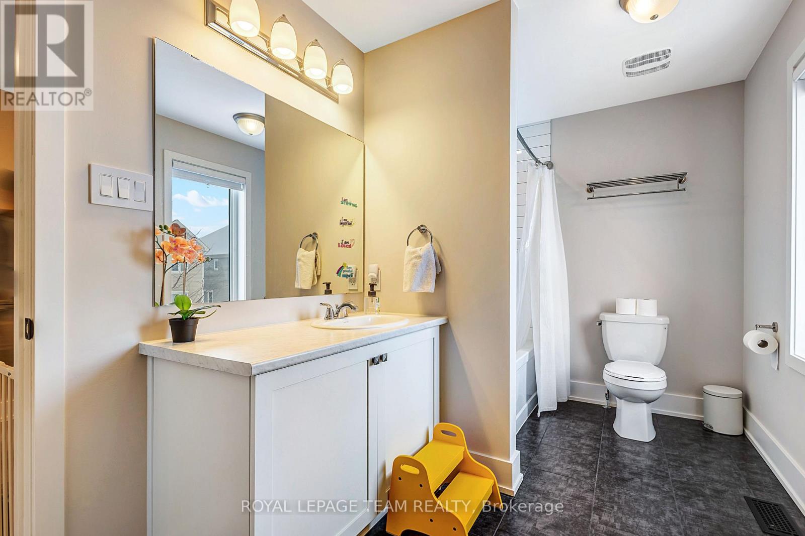 21 Coppermine Street, Ottawa, Ontario  K2J 6P5 - Photo 30 - X12901018