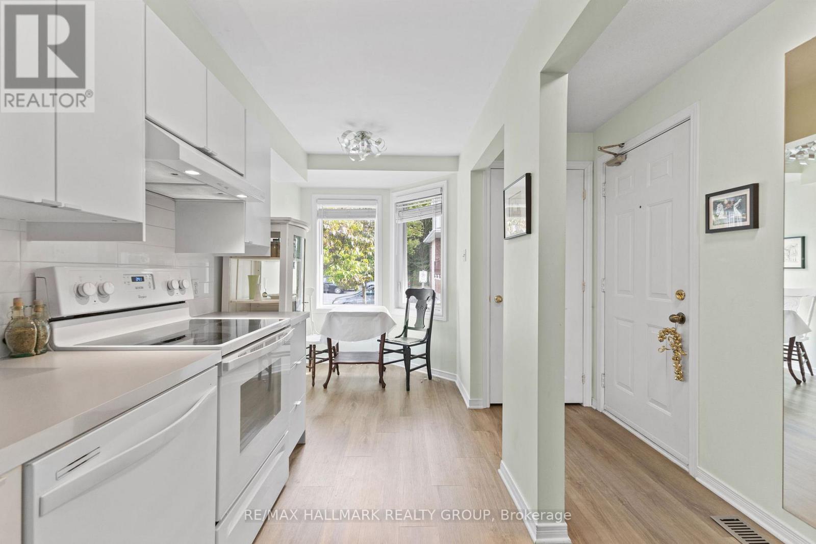 35 - 1400 Wildberry Court, Ottawa, Ontario  K1C 7K6 - Photo 12 - X12901024