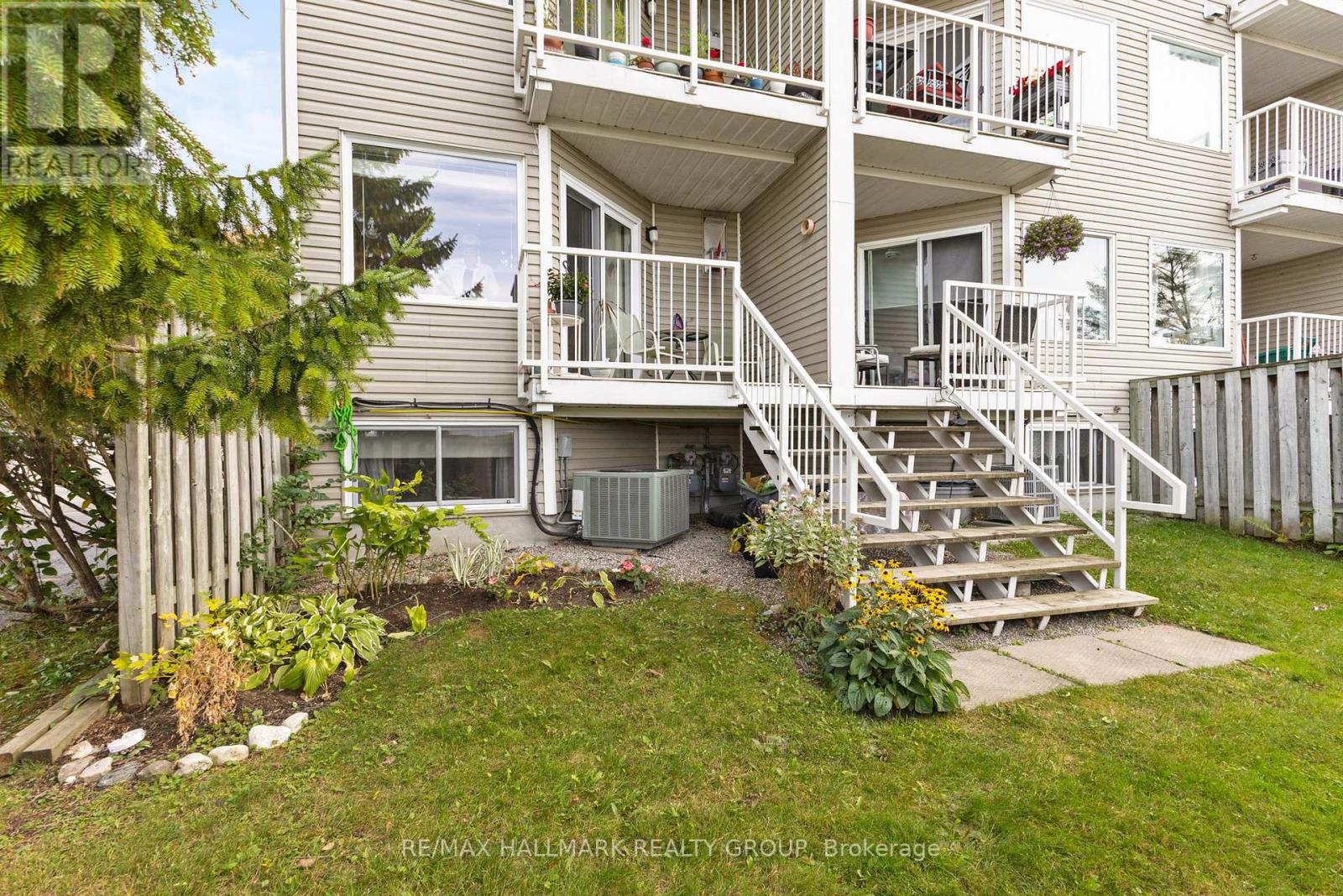 35 - 1400 Wildberry Court, Ottawa, Ontario  K1C 7K6 - Photo 26 - X12901024