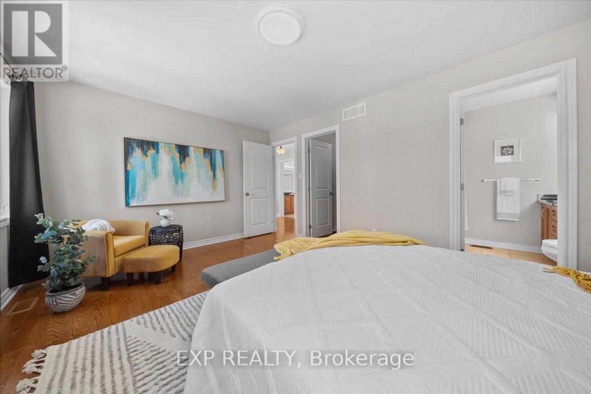 374 Greenwood Avenue, Ottawa, Ontario  K2A 4E6 - Photo 17 - X12901060