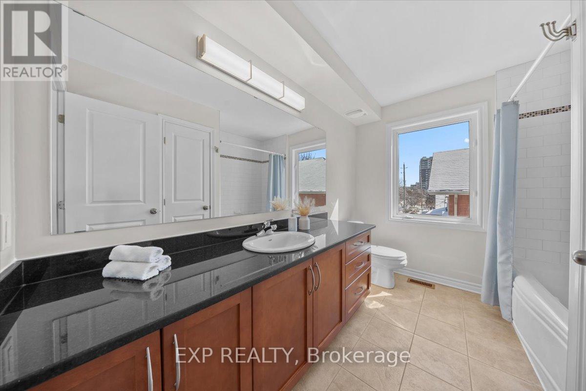 374 Greenwood Avenue, Ottawa, Ontario  K2A 4E6 - Photo 21 - X12901060