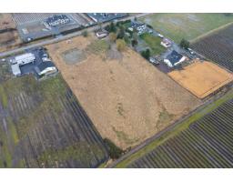 16952 40 AVENUE, Surrey, British Columbia