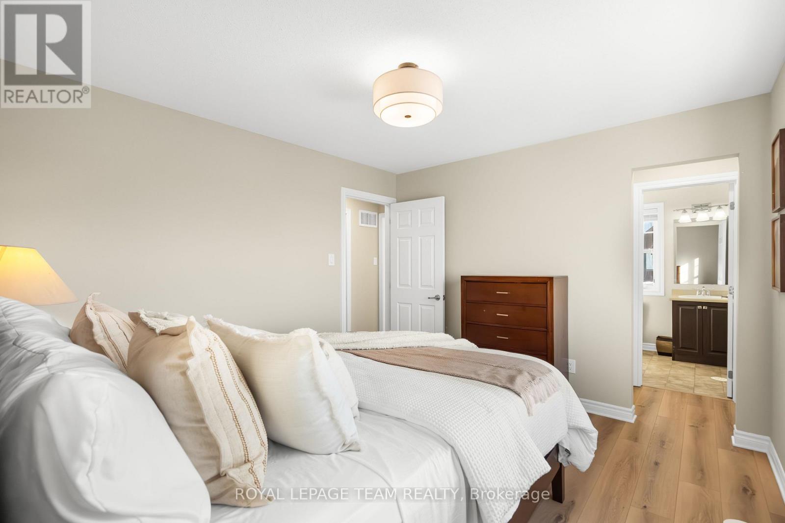 151 Grenadine Street, Ottawa, Ontario  K2S 0N8 - Photo 40 - X12901152