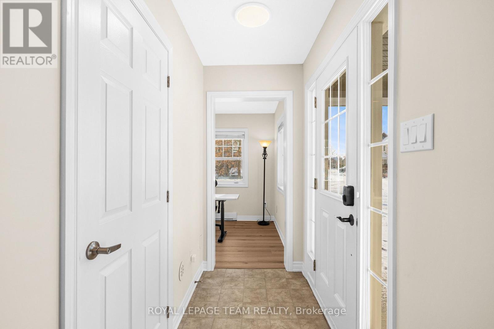 151 Grenadine Street, Ottawa, Ontario  K2S 0N8 - Photo 6 - X12901152