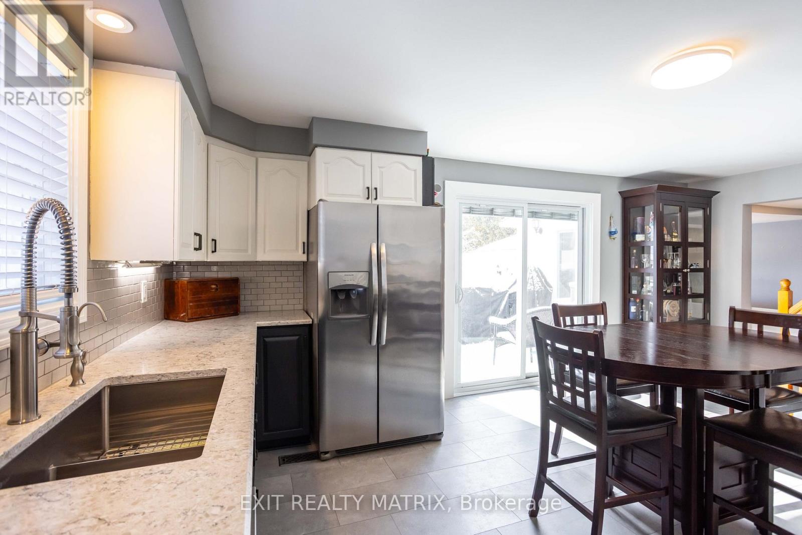 539 Church Street, North Dundas, Ontario  K0C 2K0 - Photo 20 - X12901172