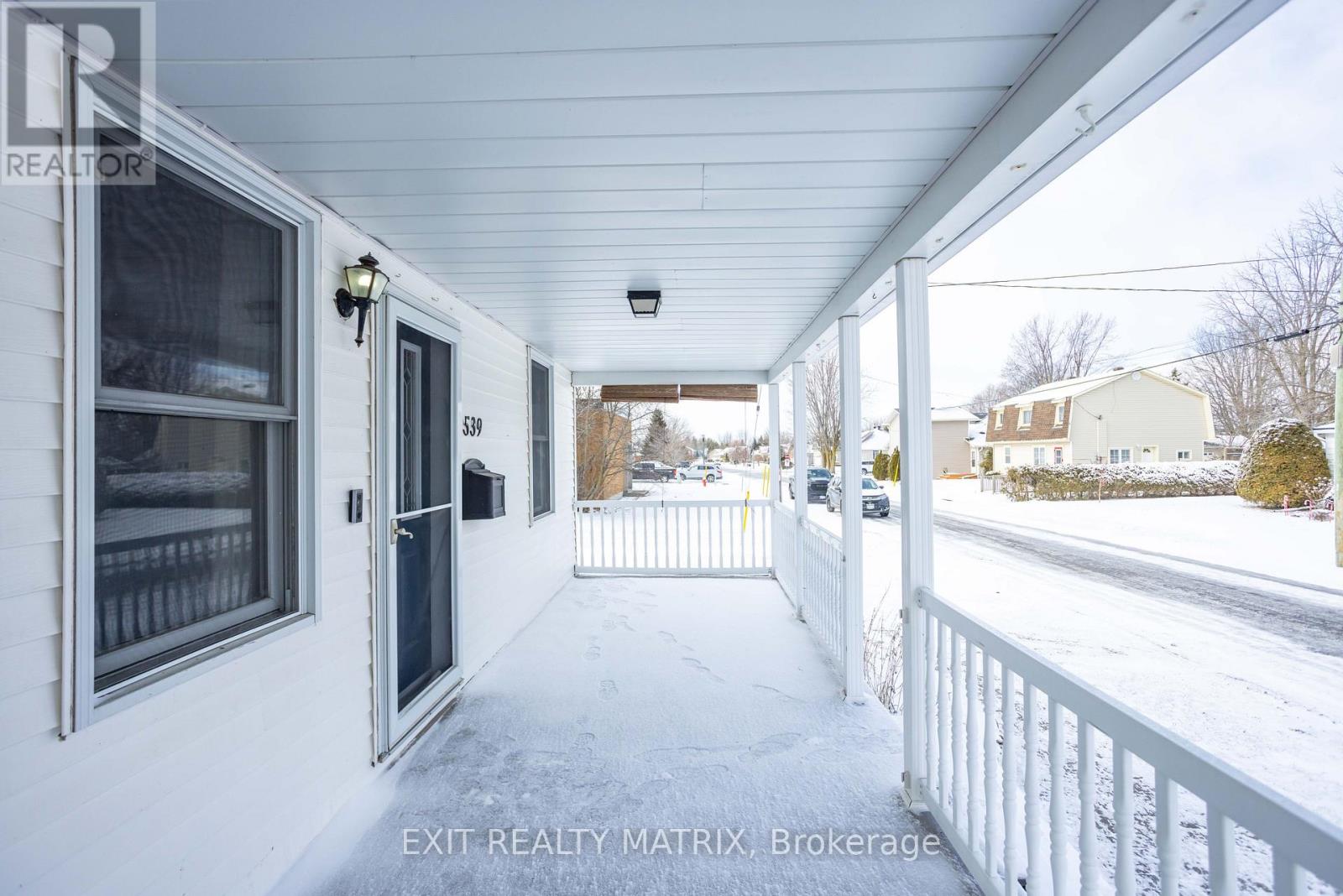 539 Church Street, North Dundas, Ontario  K0C 2K0 - Photo 3 - X12901172