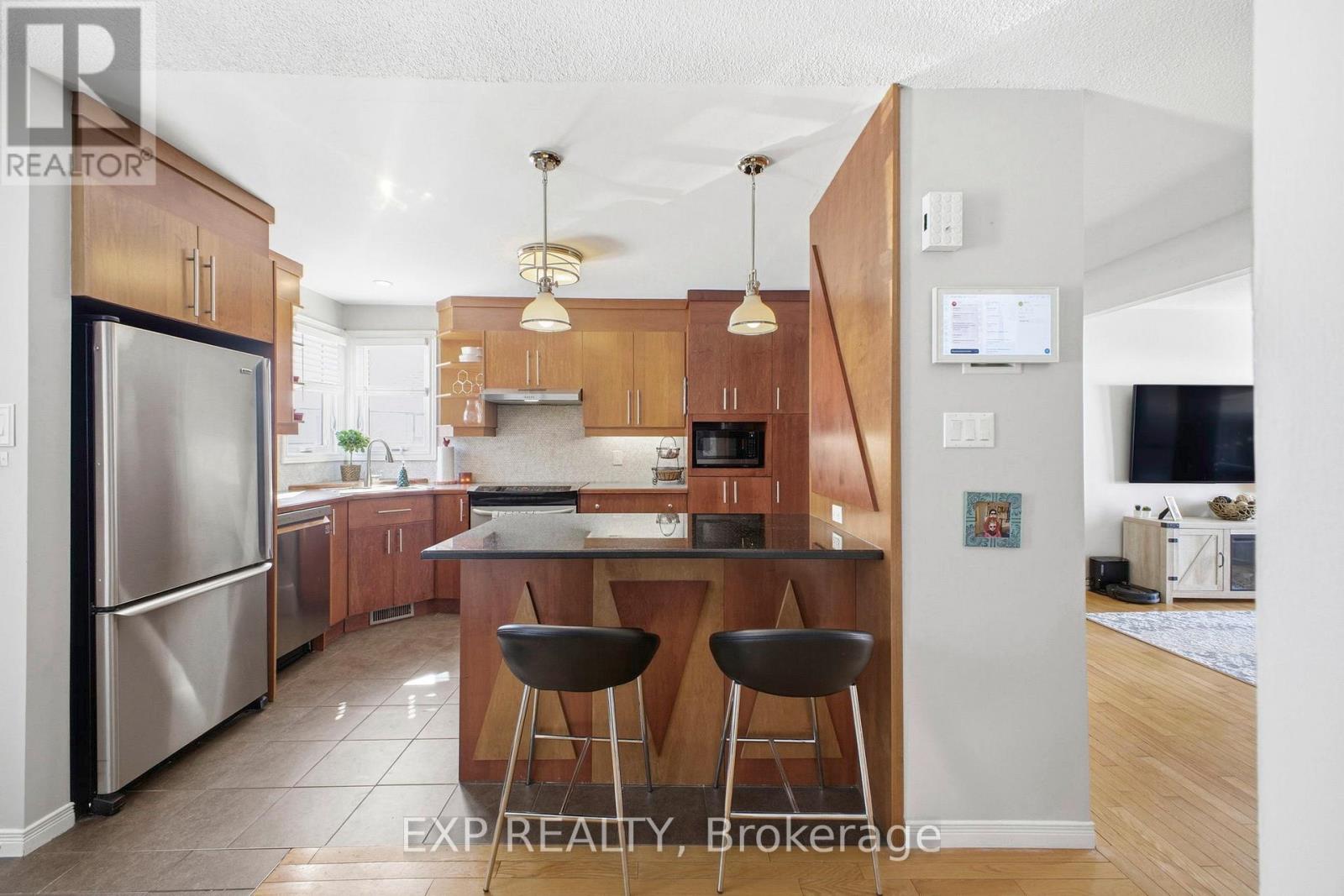 161 Mcclintock Way, Ottawa, Ontario  K2L 2A5 - Photo 6 - X12901174