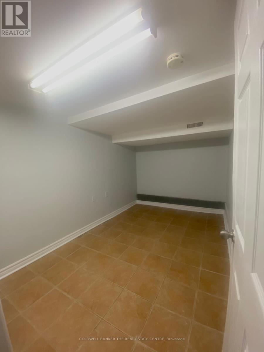 A - 157 Ashdale Avenue, Toronto, Ontario  M4L 2Y8 - Photo 12 - E12901062