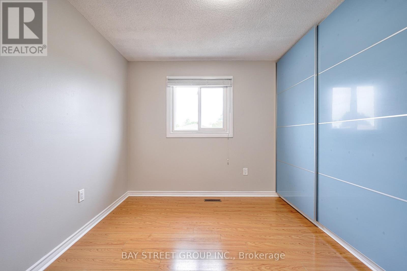 596 Constellation Drive, Mississauga (Hurontario), Ontario  L5R 2X3 - Photo 27 - W12901084