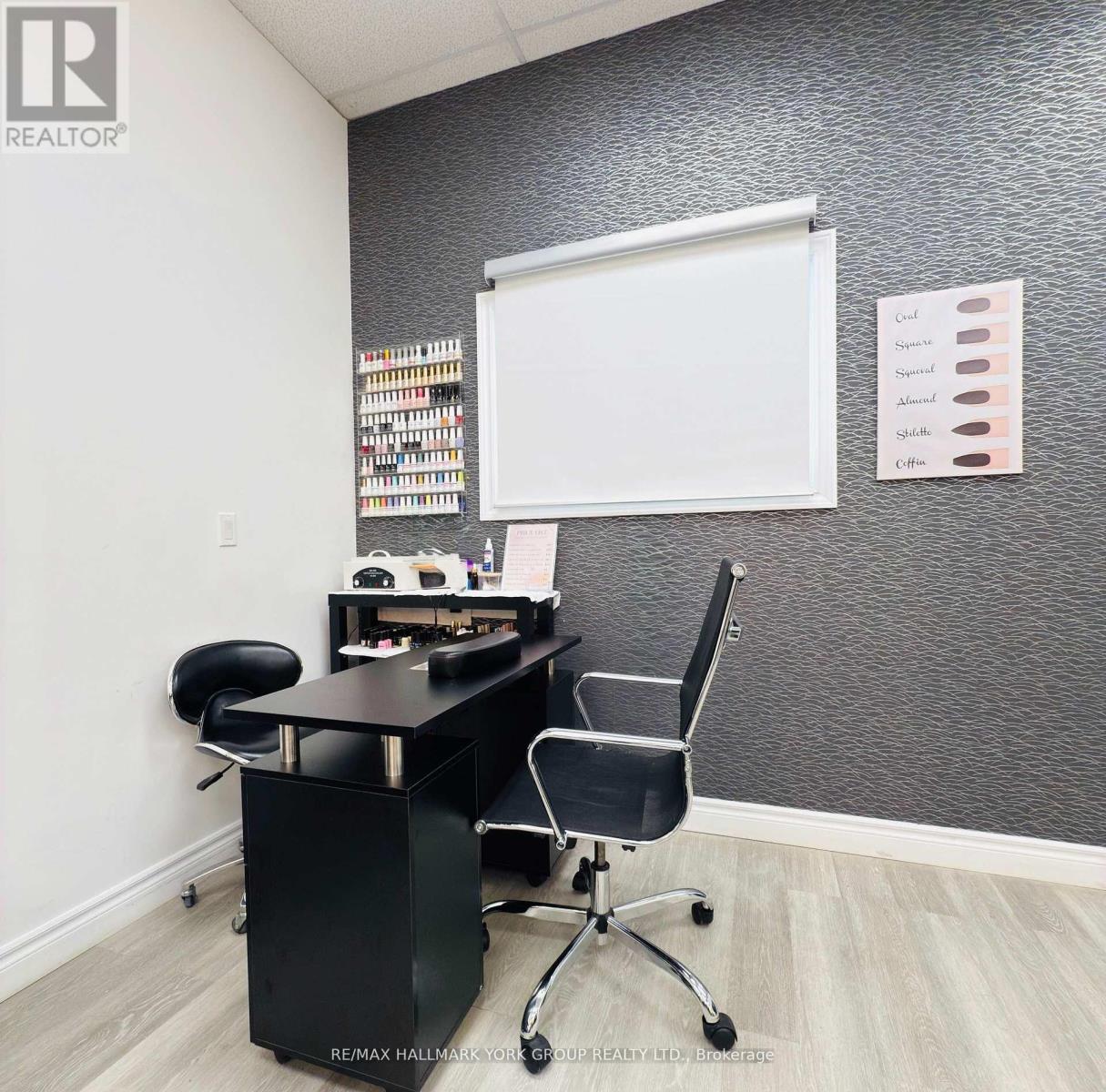 5-NAIL STATION - 17335 YONGE STREET, Newmarket, Ontario