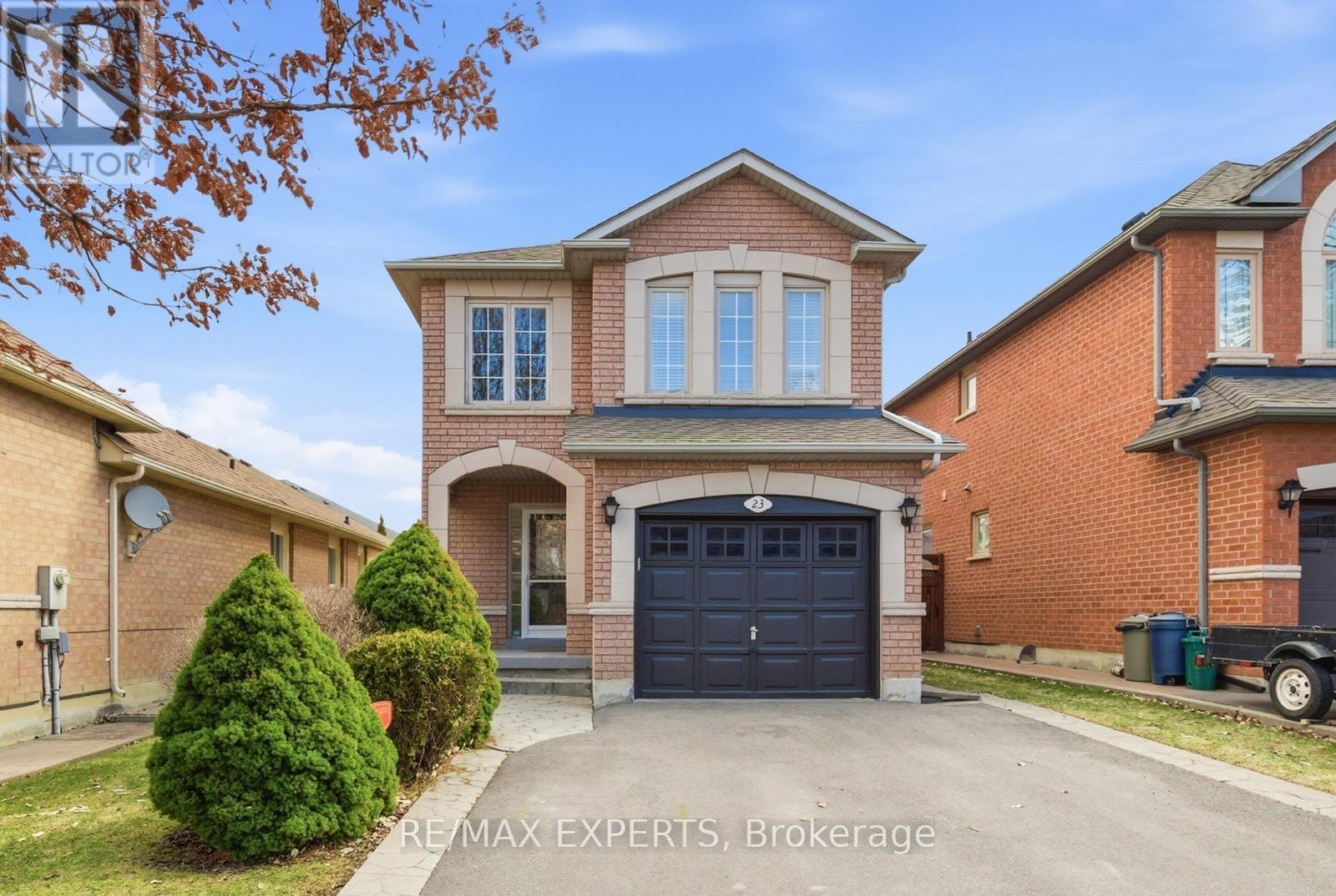 23 Stone Palace Way, Vaughan, Ontario  L4H 1M9 - Photo 2 - N12901050