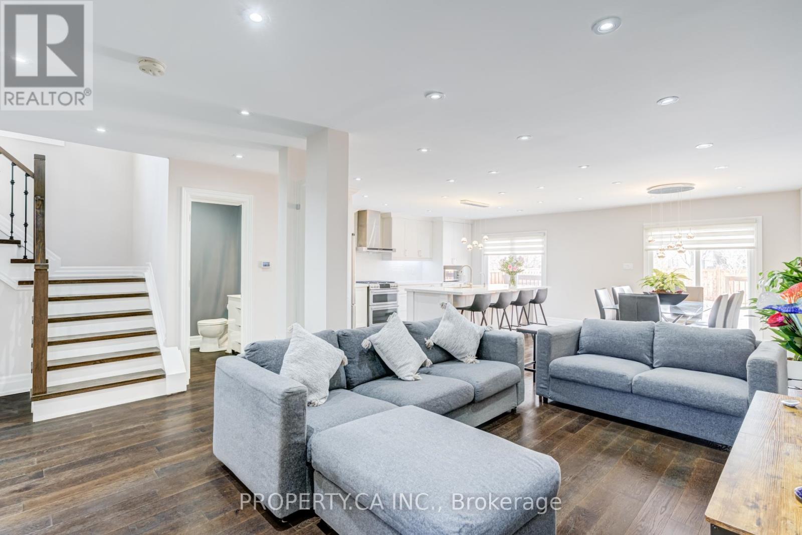 150 Brookmill Drive, Vaughan (Brownridge), Ontario  L4J 6M2 - Photo 6 - N12901090