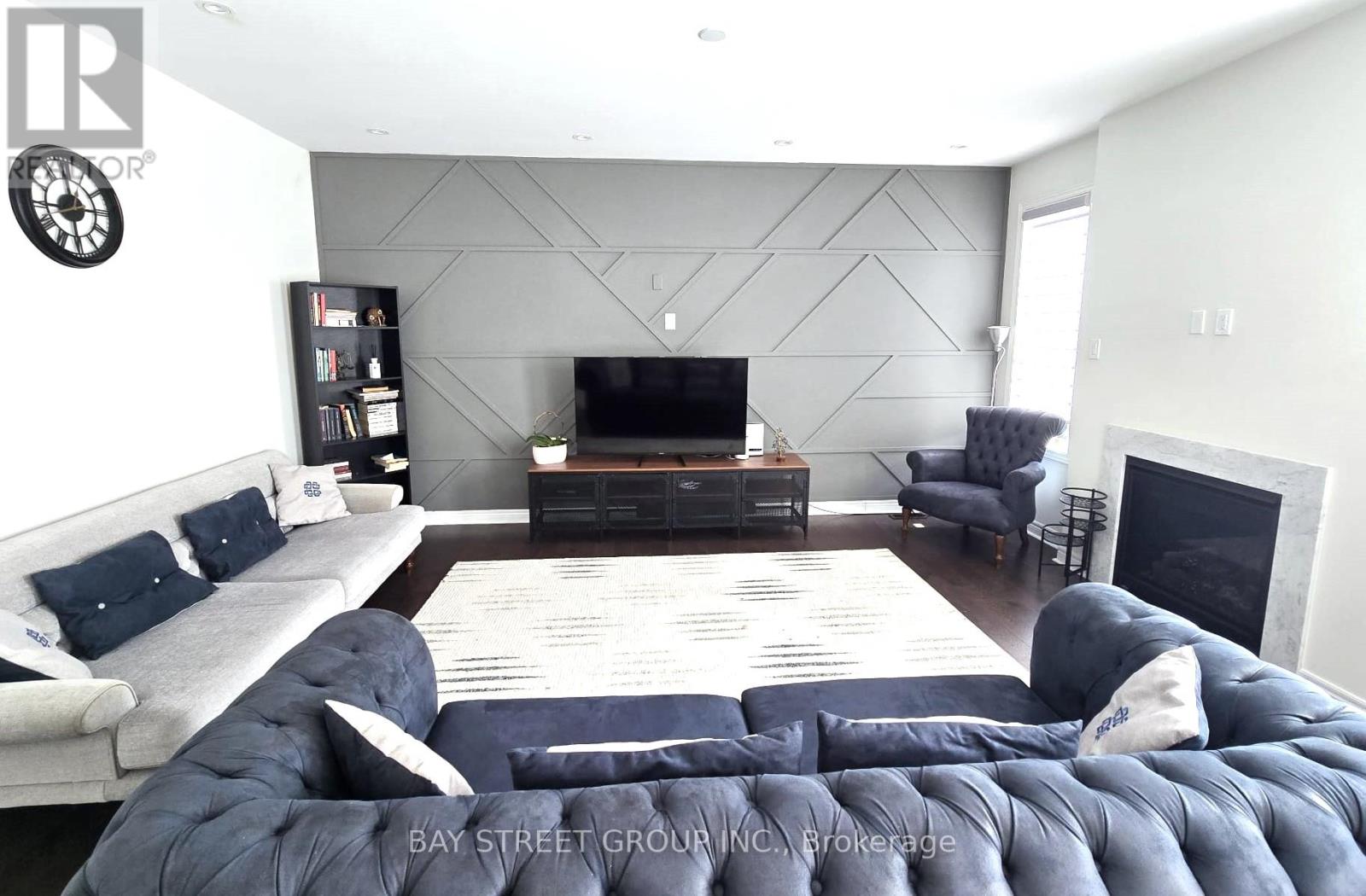 404 Baker Hill Boulevard, Whitchurch-Stouffville, Ontario  L4A 4P4 - Photo 6 - N12901202