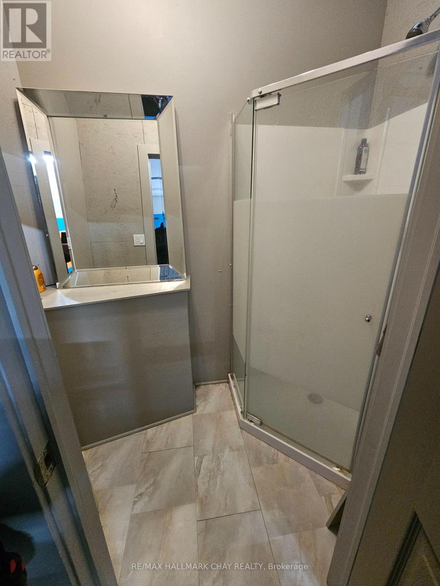 1b - 18 Cundles Road E, Barrie, Ontario  L4M 2Z5 - Photo 7 - S12901122