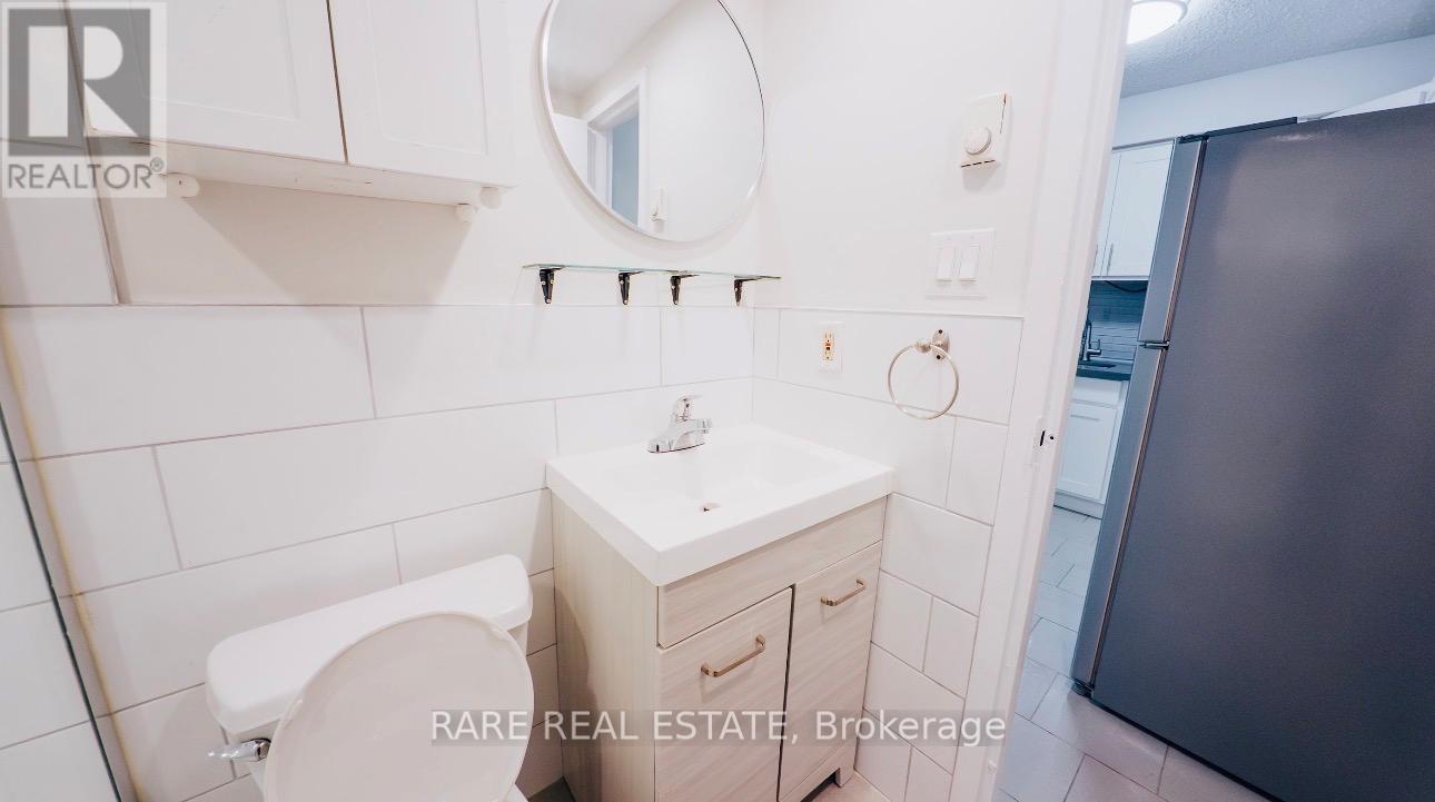 2 - 120 Spencer Avenue, Toronto (South Parkdale), Ontario  M6K 2J6 - Photo 9 - W12800576