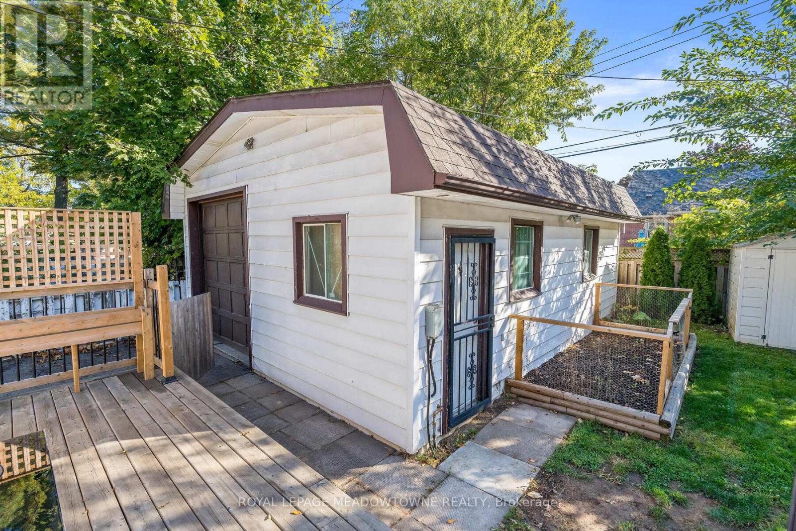 284 Ivon Avenue, Hamilton, Ontario  L8H 5T2 - Photo 29 - X12824602