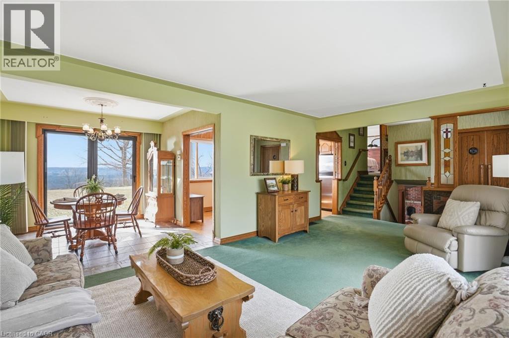 1 Thorncrest Boulevard, Dundas, Ontario  L9H 7L1 - Photo 9 - 40813623