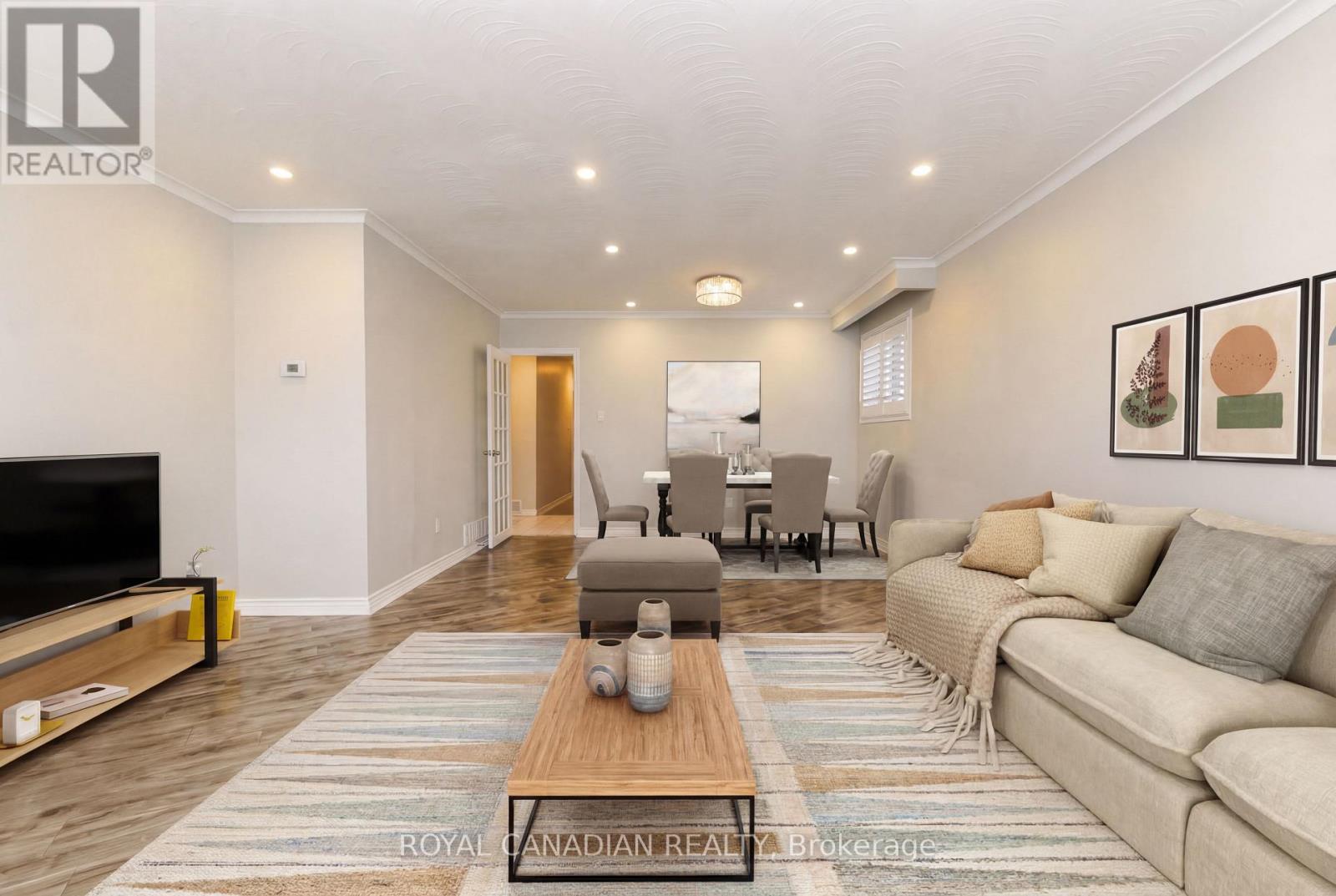 7566 Lockington Crescent, Mississauga, Ontario  L4T 2V5 - Photo 15 - W12901016