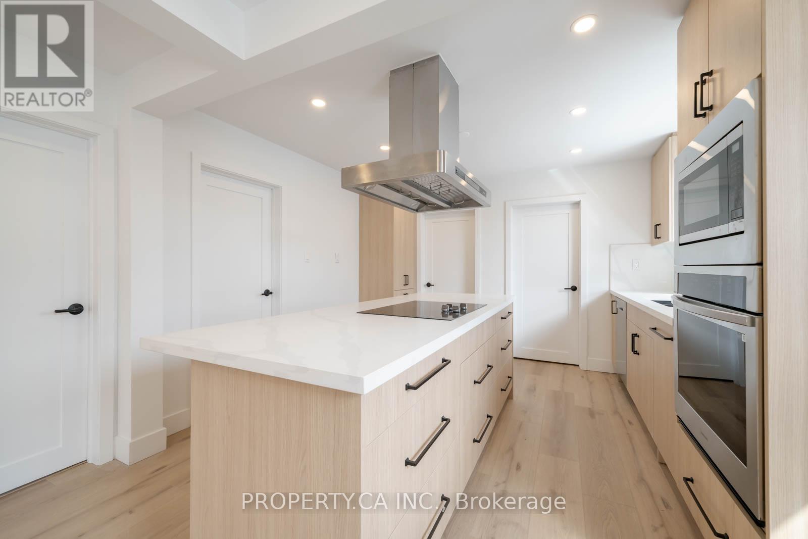 46 Mcmurchy Avenue N, Brampton, Ontario  L6X 1Y1 - Photo 9 - W12901026