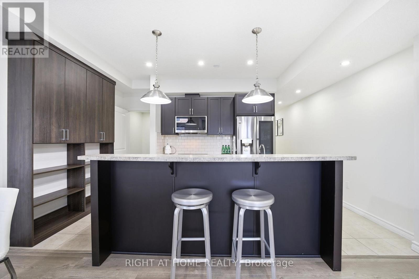 128 - 445 Ontario Street S, Milton, Ontario  L9T 9K4 - Photo 10 - W12901028