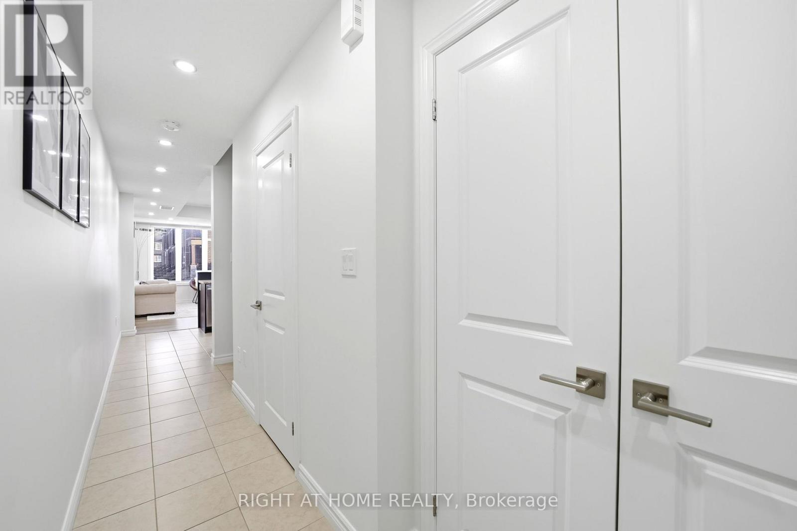 128 - 445 Ontario Street S, Milton, Ontario  L9T 9K4 - Photo 13 - W12901028