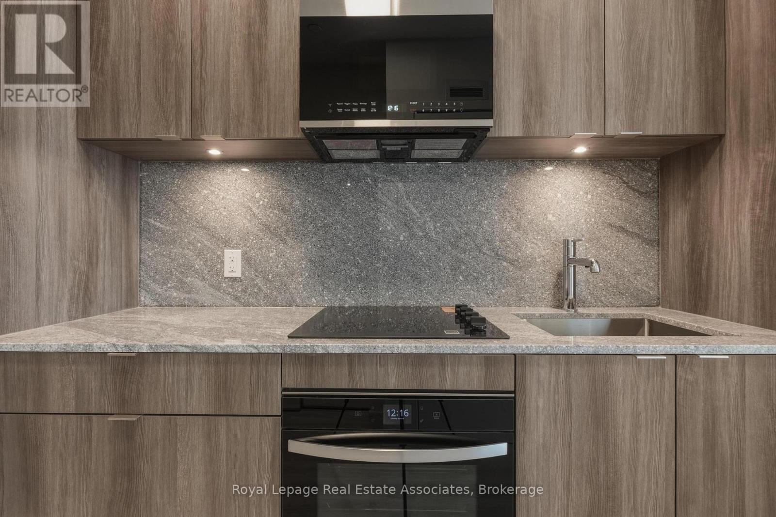 1203 - 25 Cordova Avenue, Toronto, Ontario  M9A 0E5 - Photo 2 - W12901102